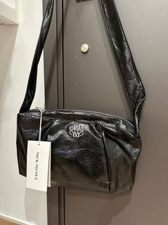 （分類：）位於 。 由 gianname 提交（商品編號 1381748837，圖片 1）。簡介： 。