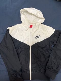 Nike 風褸64245341388161110