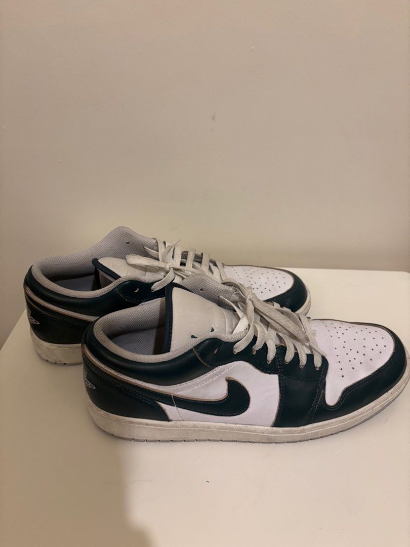 Nike Jordan Air Low Cut Size 12 (Category: Sneakers) located in Pasig City. Submitted by vidivinci (Listing ID 1381811196, Image 3). Description: .