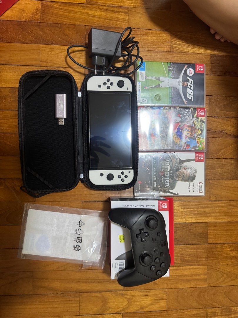 Nintendo Switch OLED White Bundle with Games and Accessories63108085998081111