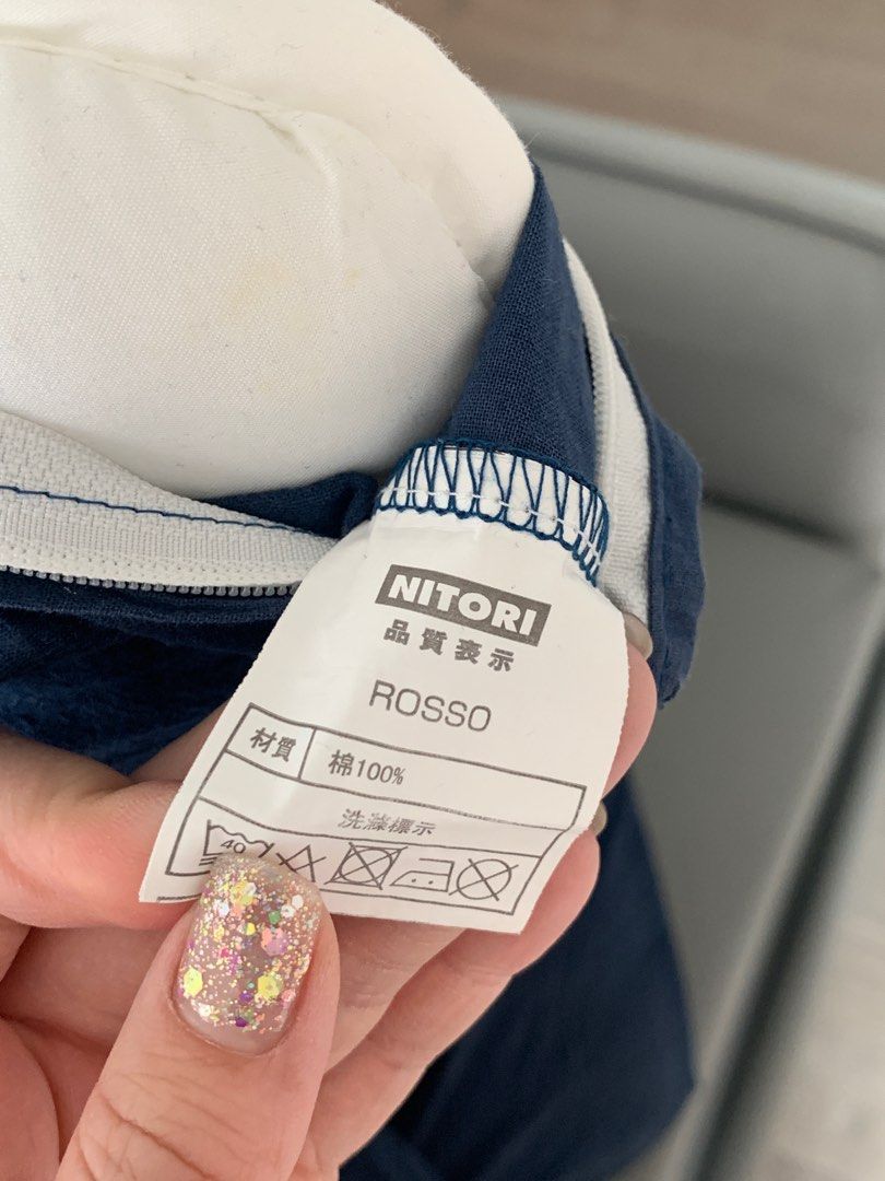 由 fashionrack (刊登 ID 1381699885，圖片 2) 提交，位於 桃園市 (Taoyuan) 的 Notori 單人鋪墊 含床包 (類別：床具浴巾)，說明：鋪墊*1 床包*2（藍/淺卡其色）。