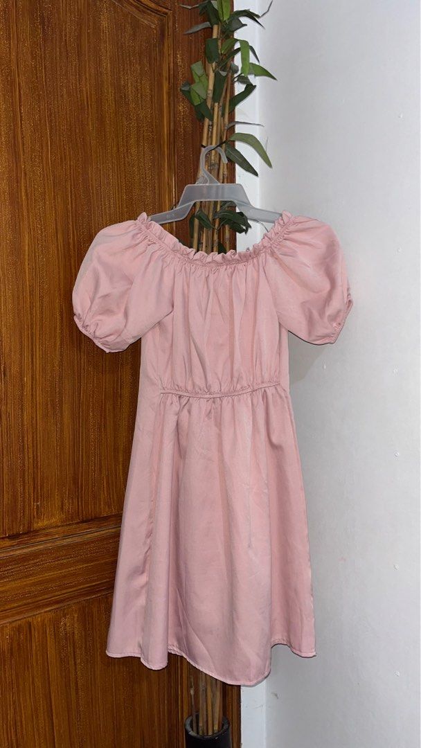 Pastel Pink Off-Shoulder Dress (Category: Dresses) located in Bacoor. Submitted by gwardrobe__ (Listing ID 1381873636, Image 3). Description: So pretty in person, will make you look like a princess! High quality fabric 💖 ✅ Fits XS-M 📍Bacoor City, Cavite PM me for more info..