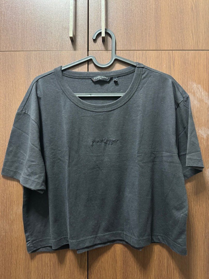 Penshoppe Patterned/Embroidered Shirts (XL) (Category: Shirts) located in Manila. Submitted by chaeri_____ (Listing ID 1381847856, Image 3). Description: — slightly nego — discounts if getting more.
