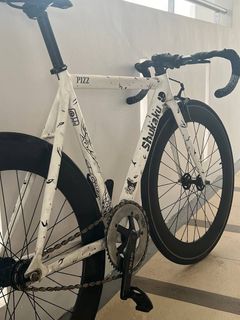 (Category: ) located in . Submitted by doggybikes (Listing ID 1381787633, Image 1). Description: .