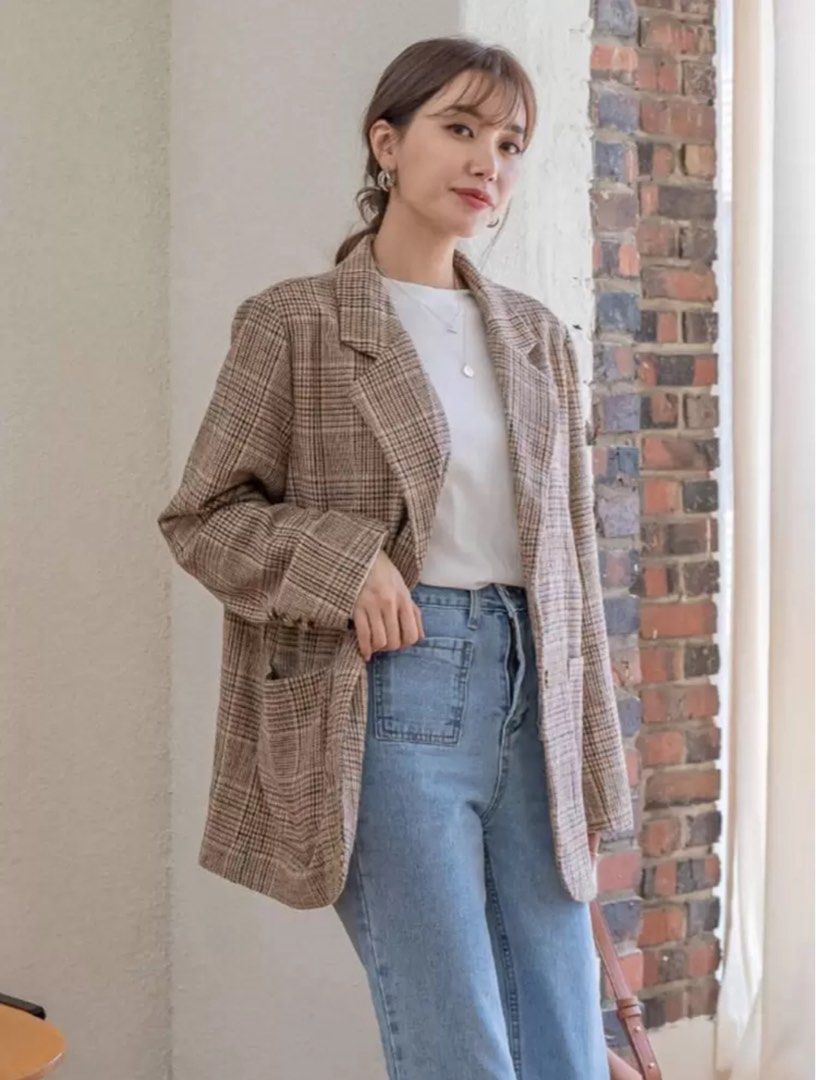 Plaid Double Pocket Single Suit Long Sleeve Blazer (Category: Longsleeves) located in Cainta. Submitted by bride2025 (Listing ID 1381710779, Image 1). Description: Plaid Double Pocket Single Suit Long Sleeve Blazer Multicolor Size Medium Can Fit Small to Large Used only once Original price Php1306.