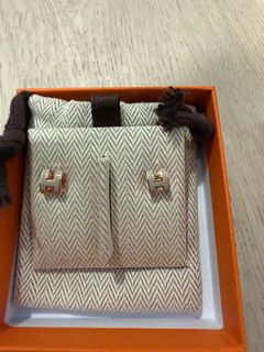 （分類：）位於 。 由 LuxuryCorner 提交（商品編號 1381781822，圖片 1）。簡介： 。