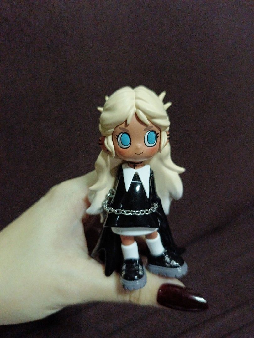 Poppy Saint Peach Riot Mini Loading Series (Category: Designer & Blind Box Toys) located in Valenzuela. Submitted by chiro.finds (Listing ID 1381734029, Image 1). Description: Complete with box, foil, and card 1:1 with Frankie Camp Counselor (550) or Sonny Angels (all srp!) Animal Elephant Hipper 599.