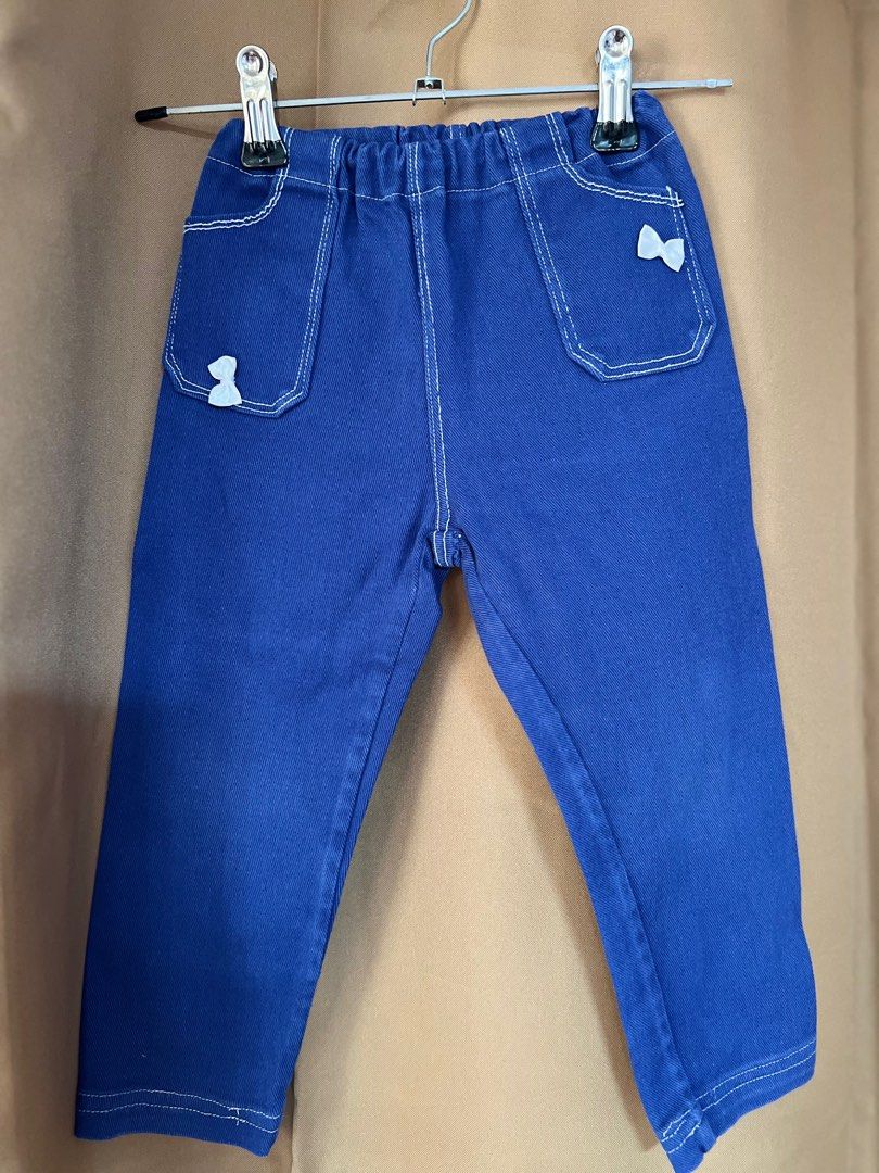 Preloved Denim Pants (Category: Babies & Kids Fashion) located in Makati City. Submitted by clutterbye (Listing ID 1381848804, Image 1). Description: Preloved - please manage your expectations Color may vary due to lighting PRICE IS FINAL, No Haggling Please Check Size Details in Pics RFS: Decluttering MOP: Gcash.