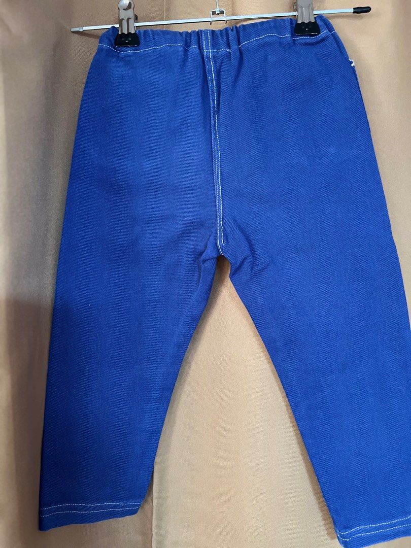 Preloved Denim Pants (Category: Babies & Kids Fashion) located in Makati City. Submitted by clutterbye (Listing ID 1381848804, Image 2). Description: Preloved - please manage your expectations Color may vary due to lighting PRICE IS FINAL, No Haggling Please Check Size Details in Pics RFS: Decluttering MOP: Gcash.