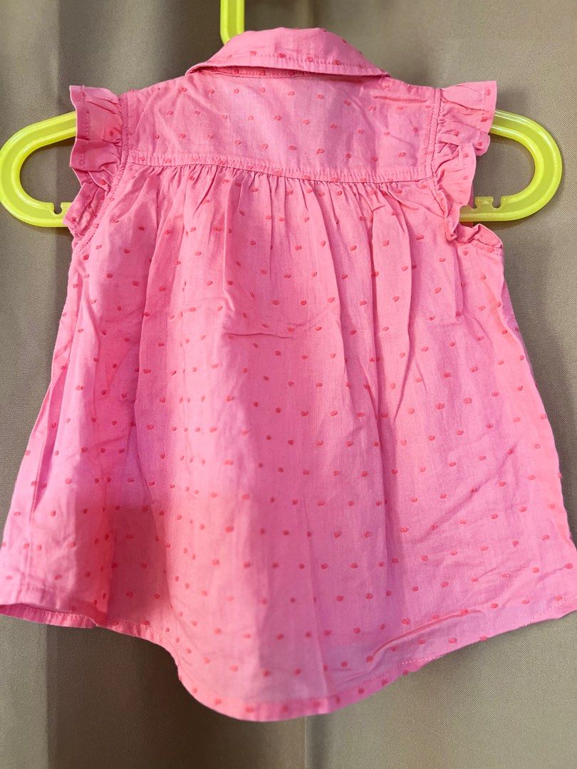 Preloved Elfindoll Top (Category: Babies & Kids Fashion) located in Makati City. Submitted by clutterbye (Listing ID 1381851134, Image 2). Description: Preloved - please manage your expectations Color may vary due to lighting PRICE IS FINAL, No Haggling Please Check Size Details in Pics RFS: Decluttering MOP: Gcash.