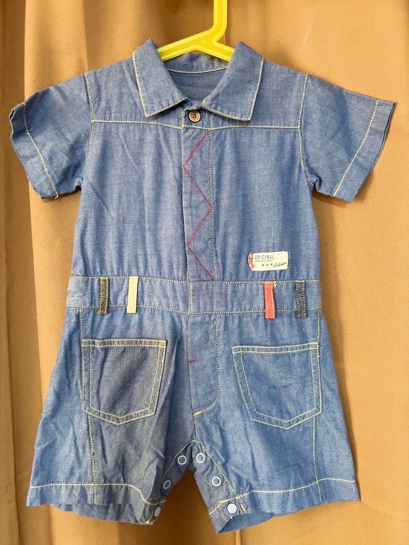 Preloved Mon Chou B Romper Suit (Category: Babies & Kids Fashion) located in Makati City. Submitted by clutterbye (Listing ID 1381850695, Image 1). Description: Preloved - please manage your expectations Color may vary due to lighting PRICE IS FINAL, No Haggling Please Check Size Details in Pics RFS: Decluttering MOP: Gcash.
