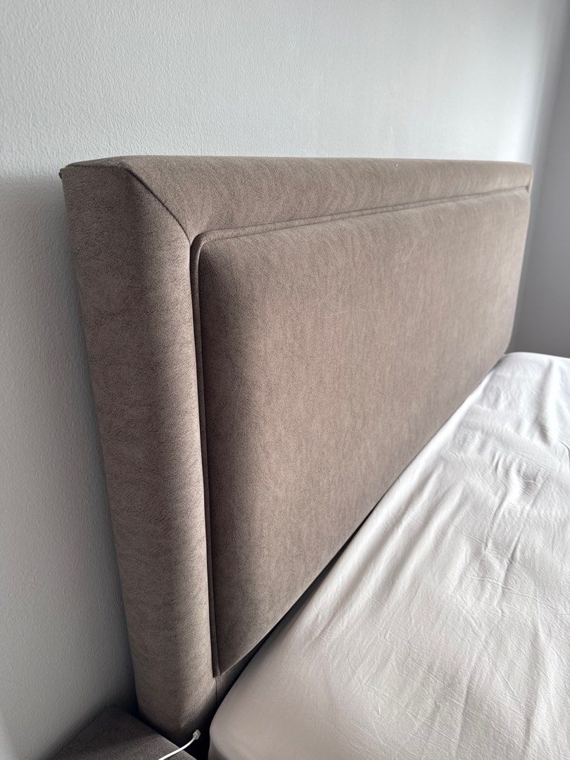 King Size Bed Frame & Storage bedside65074645800323113