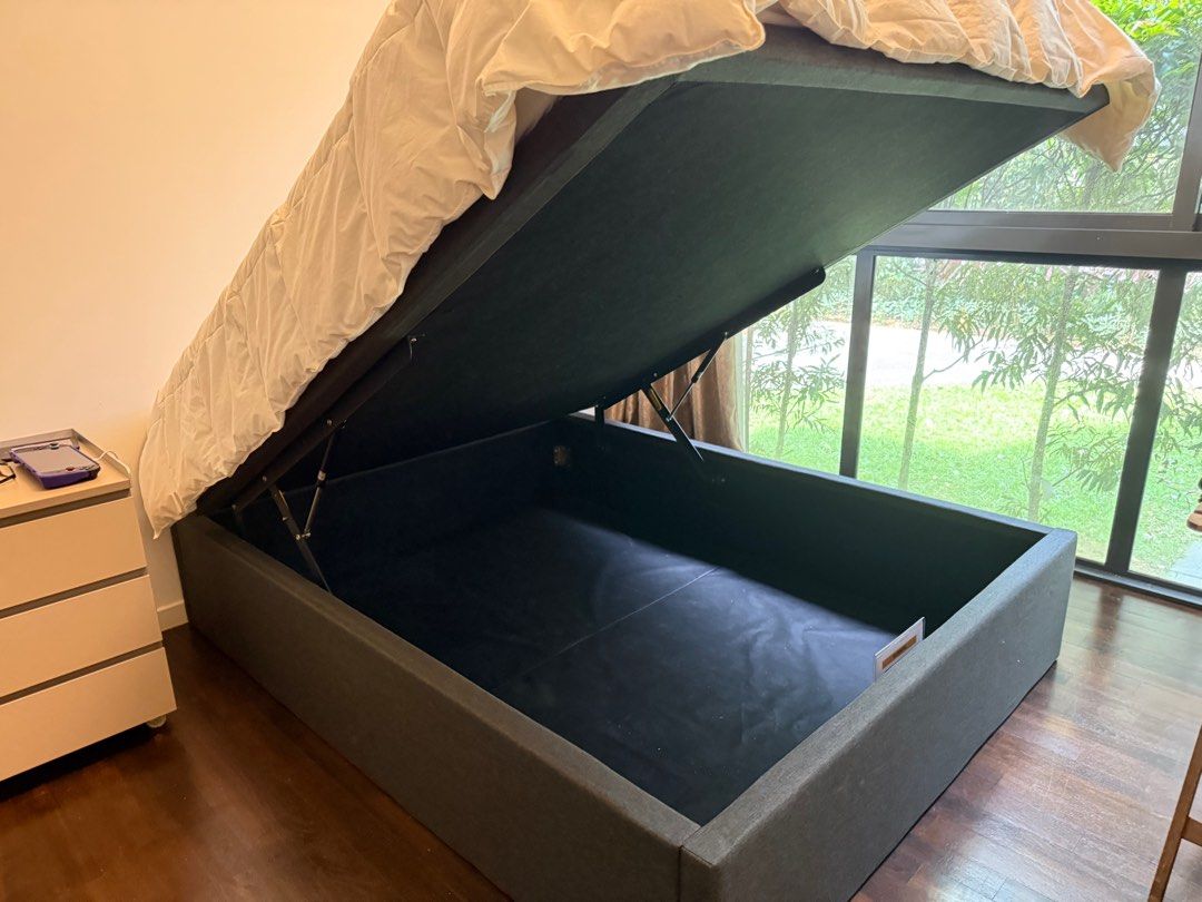 Queen Size Storage Bed Frame65074645392131111