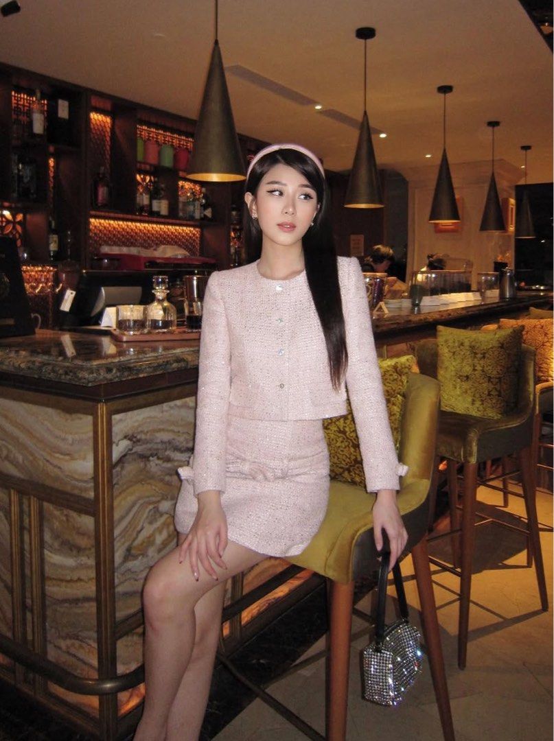 Rent: Pink Tweed Coordinates (Category: Sets or Coordinates) located in Taguig. Submitted by valentinecartz (Listing ID 1381821095, Image 1). Description: ✨ Vietnam-Bought Pink Sparkling Tweed Co-ord Set for Rent ✨ • Color: Soft Pink 💗 • Size: Small- blazer, Small- Medium - Skirt • Stylish tweed blazer + skirt combo • Rental Rate: ₱1,000 for 3 days ( 1.Pick up, 2. Day of wear, 3. Return) • Security Deposit: ₱500 (refundable upon return in good c