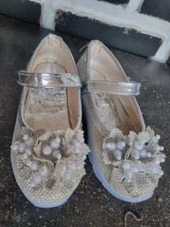 (Kategori: ) berada di . Dikirim oleh siena.siena (ID iklan 1381842206, Gambar 1). Deskripsi: .