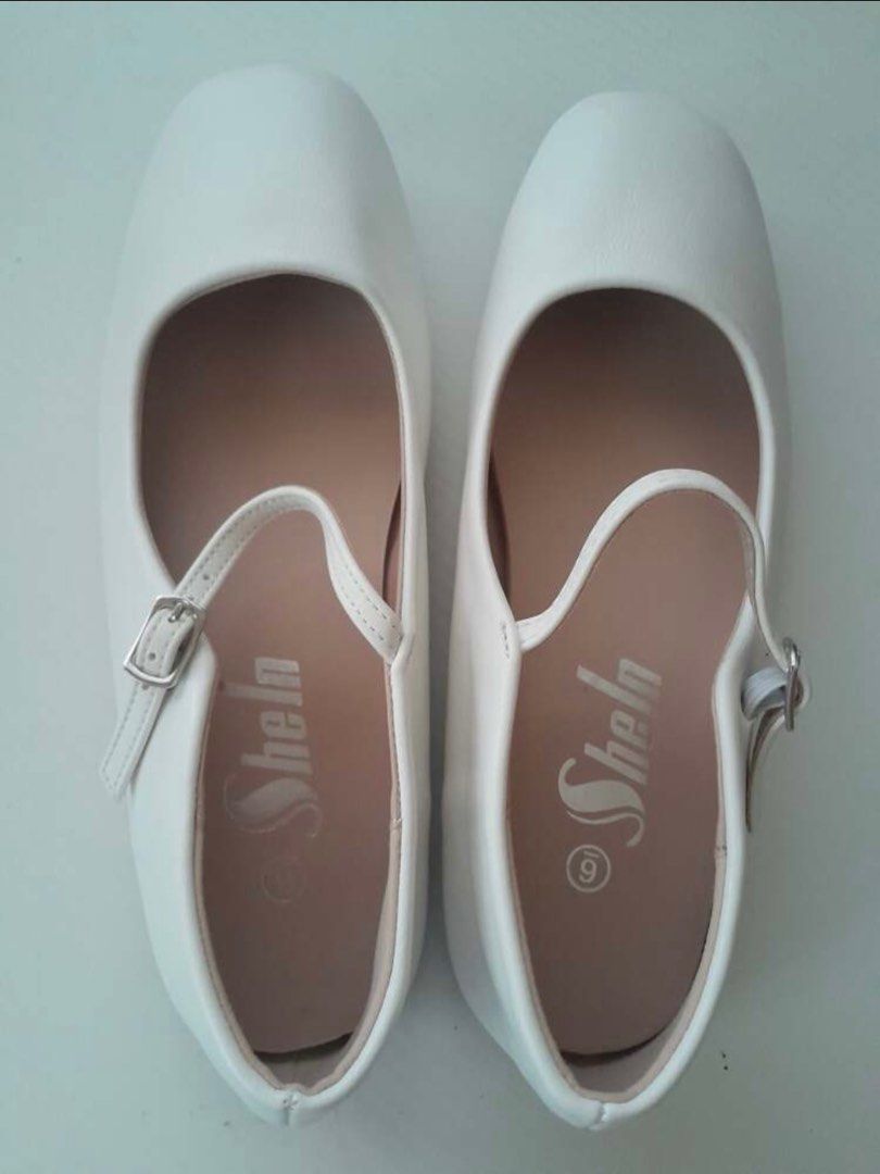 SHEIN White Mary Janes (Category: Sandals) located in Cagayan de Oro. Submitted by fitsnthings (Listing ID 1381750343, Image 3). Description: Size 36-37 like new, just signs of usage but barely noticeable bought this for 600 from an online seller lang din sa fb rfs: di ko nagamit.