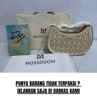 (Kategori: ) berada di . Dikirim oleh infobarkasbandungofficial (ID iklan 1381811889, Gambar 1). Deskripsi: .