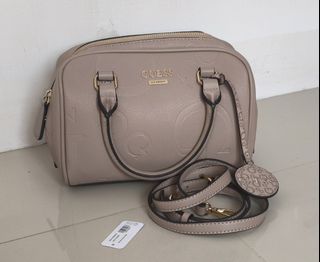 (Kategori: ) berada di . Dikirim oleh larismanies (ID iklan 1381756597, Gambar 1). Deskripsi: .