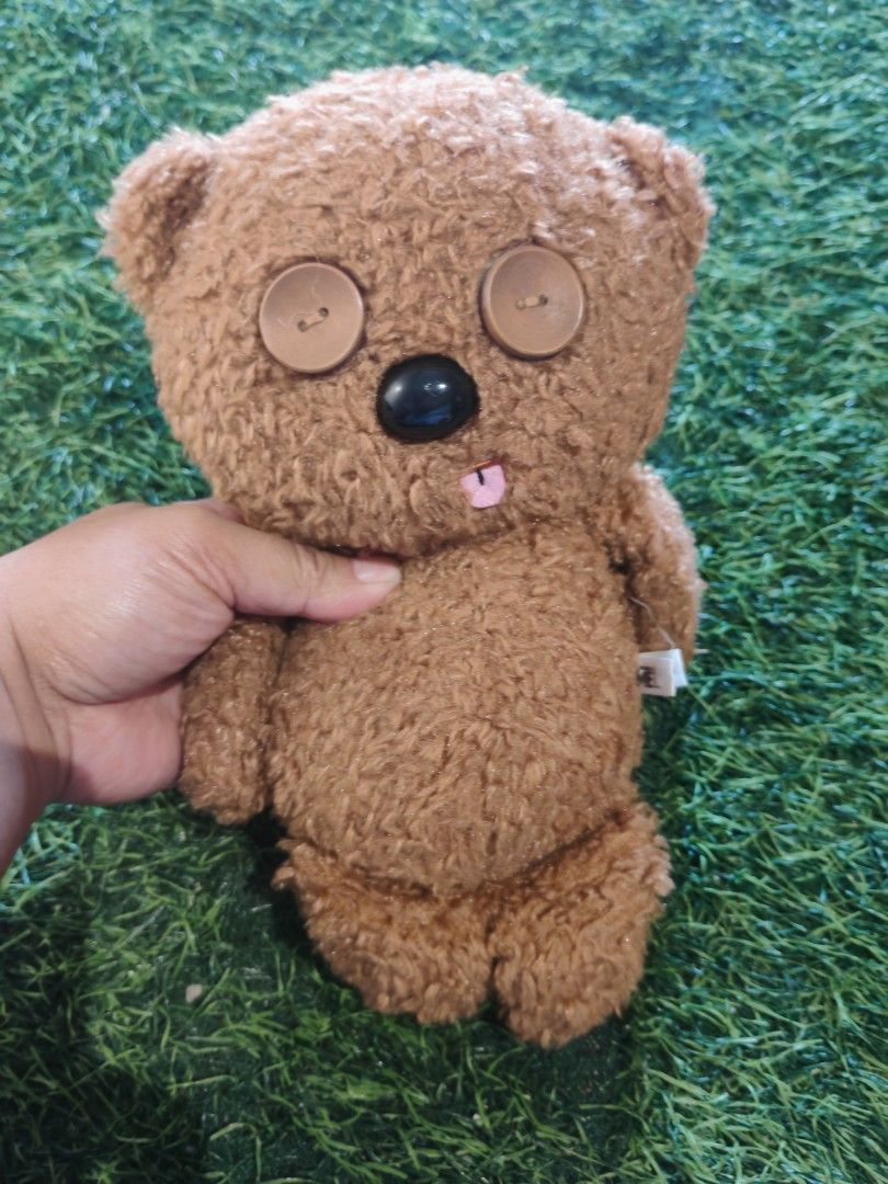 Tim bear (Category: Designer & Blind Box Toys) located in La Trinidad. Submitted by reeze_24 (Listing ID 1381667745, Image 3). Description: PRELOVED STUFFTOYS/HARDTOYS FROM HONGKONG BOX/JAPAN SURPLUS/UKAY SOURCE SOME ARE WITH PAPER TAGS AND CLOTH TAGS Still manange expectations.UKAY PO ETO HINDI BRAND NEW. J&T COURIER ONLY REGULAR SHIPPING.
