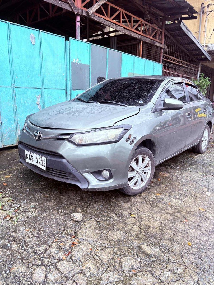Toyota Vios 1.5 E (M) (Category: Used Cars) located in Quezon City. Submitted by agentfranco (Listing ID 1381670489, Image 3). Description: For sale 2017 toyota vios E manual dual VVTI Issue: Hilamusin hood Paso Fastbreak mga idol Nego pa konti.