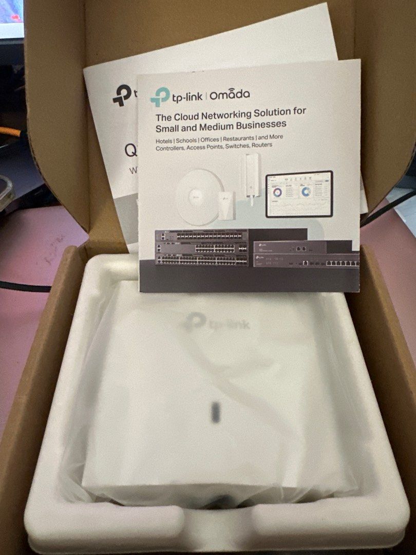 TP-Link Omada AX3000 Wi-Fi 6 Wall Plate Access Point63204756491778111