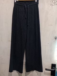 (Kategori: ) berada di . Dikirim oleh sek_klambiku (ID iklan 1381677041, Gambar 1). Deskripsi: .