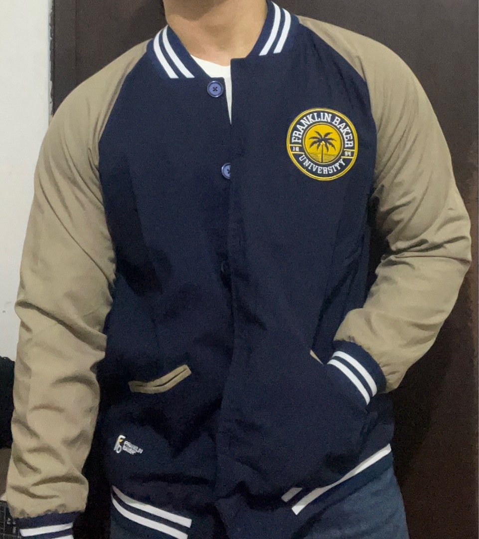 Varsity Jacket (Category: Activewear) located in Manila. Submitted by gianmiguelvillavicencioc (Listing ID 1381825937, Image 1). Description: .