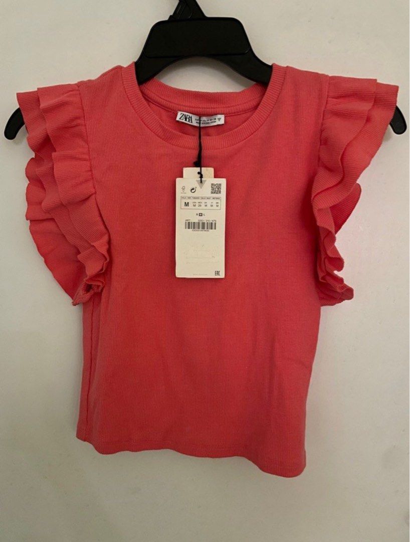 Zara pink top (Category: Babies & Kids Fashion) located in Mandaluyong City. Submitted by itisntso (Listing ID 1381853718, Image 1). Description: BRAND NEW WITH TAGS Zara kids pink top Butterfly sleeves Medium size.
