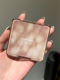 由 dora814 (刊登 ID 1382010379，圖片 1) 提交，位於 的 (類別：)，說明：。