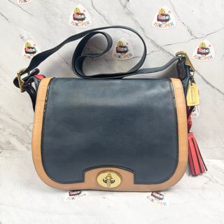 (Kategori: ) berada di . Dikirim oleh isi_koper (ID iklan 1381957970, Gambar 1). Deskripsi: .