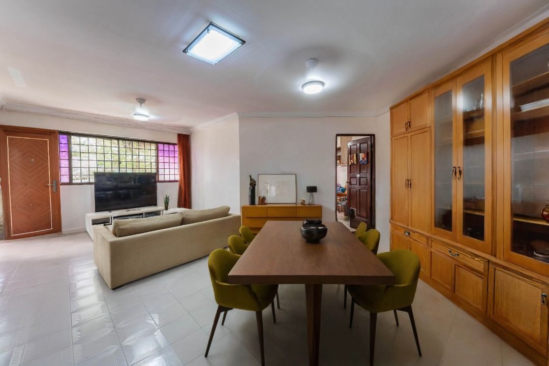 276 Tampines Street 2263227233447299113