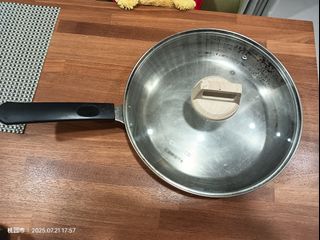 由 okanemochi06 (刊登 ID 1382002098，圖片 1) 提交，位於 的 (類別：)，說明：。