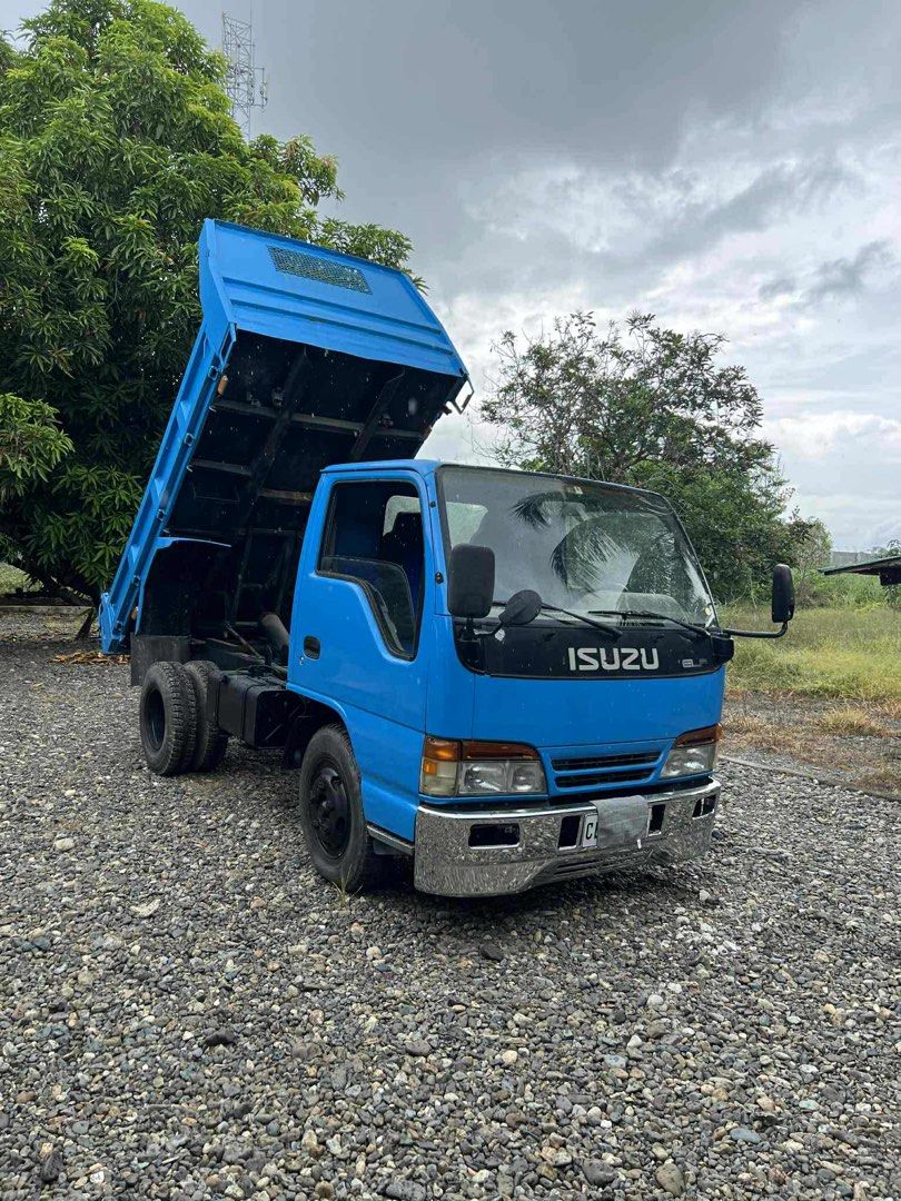 4HF1 inline minidump japan surplus (Category: Heavy Vehicles) located in Jaen. Submitted by arvin_custodio (Listing ID 1381942947, Image 1). Description: Isuzu Elf Minidumptruck 4HF1 Engine in-line Manual transmission Camel type chassis (Cuba/cobra) Japan surplus Upgraded year model Fresh chassis Registered (not Mindanao papers) With aircon Call: 0919-0969833.