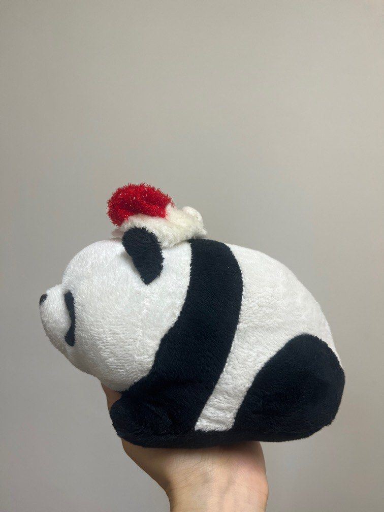 由 viling (刊登 ID 1381985696，圖片 2) 提交，位於 屏東縣 (Pingtung) 的 聖誕熊貓娃娃🐼 (類別：嬰兒玩具)，說明：。