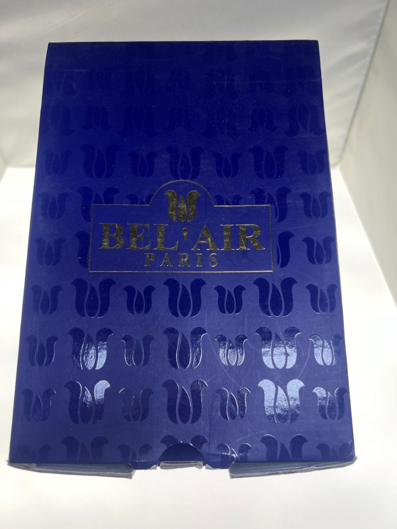 由 sky_bear0581 (刊登 ID 1381938001，圖片 1) 提交，位於 桃園市 (Taoyuan) 的 [可 換物/以物易物/ 交換]雅歌丹精油瓶/汽化精油玻璃薰香瓶/玻璃瓶 (類別：居家香薰)，說明：。