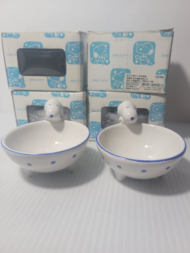由 ggg5432181 (刊登 ID 1381933975，圖片 1) 提交，位於 新北市 (New Taipei) 的 史努比 陶瓷 盤 碟 (類別：其他廚具和餐具)，說明：史努比 陶瓷 盤 碟 可以當醬料碟 很可愛 一個$69 有4個 碟直徑約8.3公分 不含史努比 多年前售價$148 出清價$69 未使用過，盒不優，不介意收藏多年再購買 #126大架紙箱四。