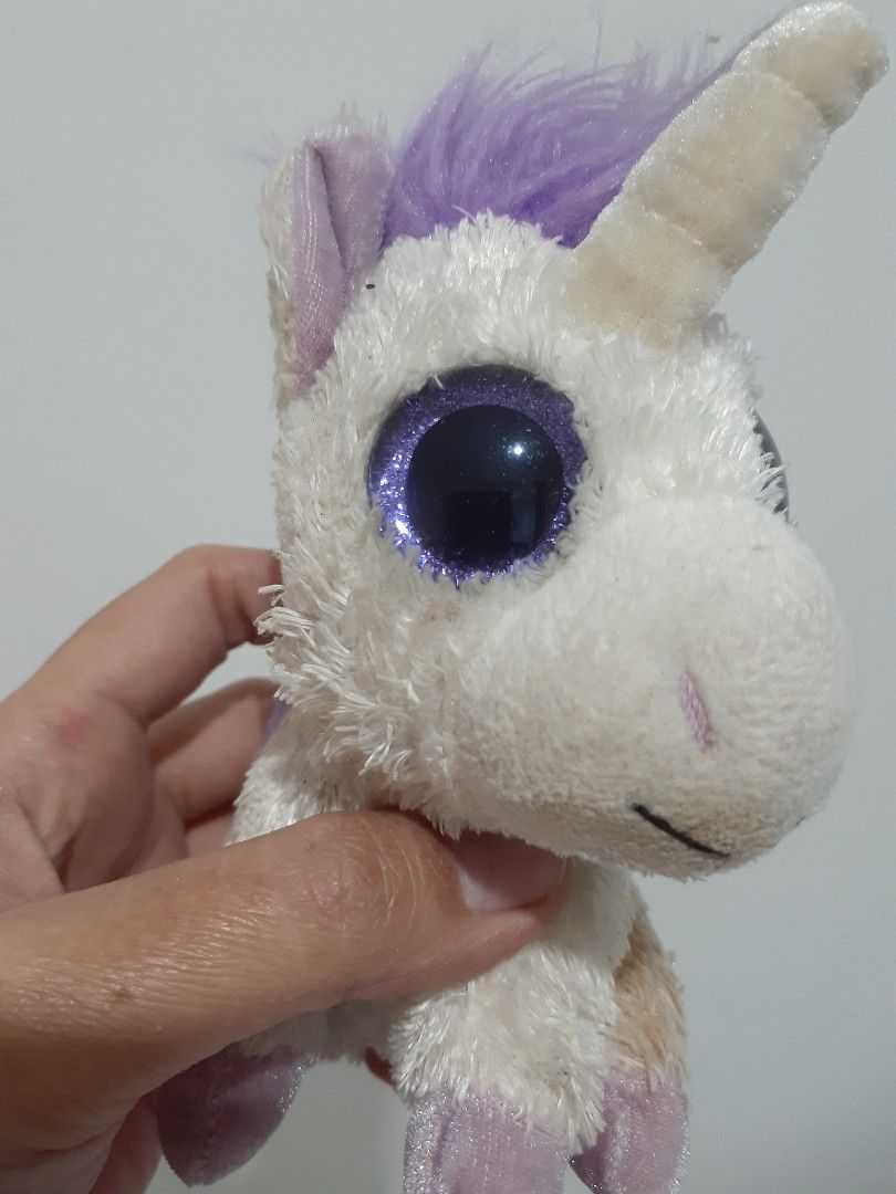 [ NETT ] Lil' Sweet & Sassy Unicorn Wild Republic Plush Toys (Kategori: Mainan & Baby Walker) berada di Bandung. Dikirim oleh printilannyamanda (ID iklan 1381923295, Gambar 2). Deskripsi: [ NETT ] Lil' Sweet & Sassy Unicorn Wild Republic Plush Toys • Wild Republic • Kondisi 80% ( minus kotor perlu cuci / laundry, no deffect ) • Berat +/- 100gr, P 12cm, L 10cm T15cm • Detail produk lihat pada foto • Biaya kirim disesuaikan dengan berat dan ukuran 