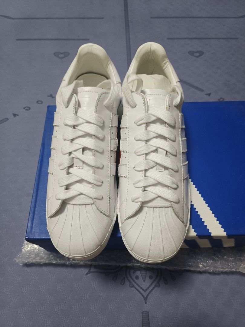 adidas gazelle silver green womens Adidas Unisex Superstar Heart Sneakers White/Pink