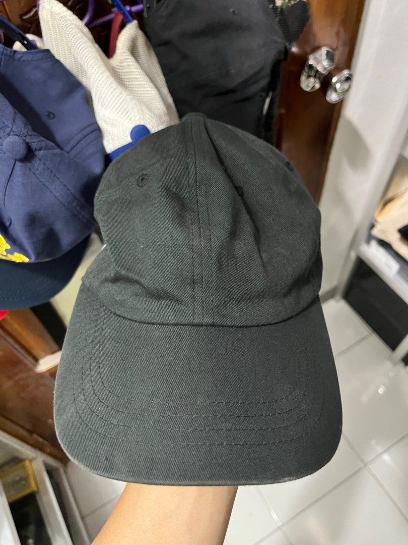 ASSC Anti Social Social Club Cap Hat - Black (Yupoong Blank) (Category: Caps & Hats) located in Bacolod City. Submitted by fritzg11 (Listing ID 1382031634, Image 2). Description: Anti Social Social Club (ASSC) Black Cap Selling a pre-loved Anti Social Social Club cap in black. This is a classic style with the “ANTI SOCIAL SOCIAL CLUB” text printed on the side. Pre-owned with slight fading on the fabric, consistent with normal wear (please refer t