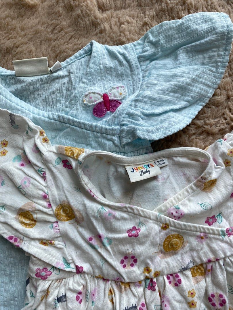 Babyshop (Category: Babies & Kids Fashion) located in Petaling Jaya. Submitted by ffinito (Listing ID 1381938525, Image 2). Description: Hi mommies. Letting go these 2 dresses from Babyshop (0-3 mths). Only worn white dress, blue dress never worn..
