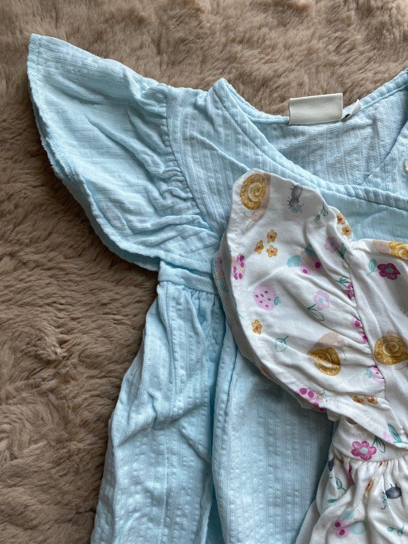 Babyshop (Category: Babies & Kids Fashion) located in Petaling Jaya. Submitted by ffinito (Listing ID 1381938525, Image 3). Description: Hi mommies. Letting go these 2 dresses from Babyshop (0-3 mths). Only worn white dress, blue dress never worn..