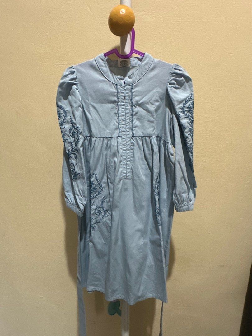 Bohopanna Dress Raya Collection (Kategori: Baju Bayi) berada di Jakarta Pusat. Dikirim oleh galia13 (ID iklan 1382096148, Gambar 1). Deskripsi: Like new Rayya Collection ✨.