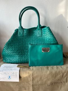 (Kategori: ) berada di . Dikirim oleh razhbags (ID iklan 1381933063, Gambar 1). Deskripsi: .