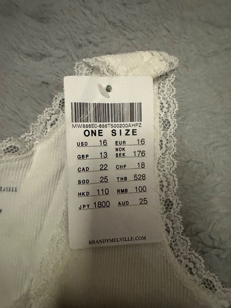 Brandy lace tank, 女裝, 上衣, 背心- Carousell