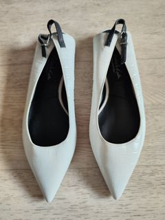 (Category: ) located in . Submitted by gracelim5 (Listing ID 1382001163, Image 1). Description: .