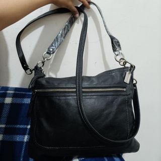 (Kategori: ) berada di . Dikirim oleh warellemurce (ID iklan 1382082534, Gambar 1). Deskripsi: .