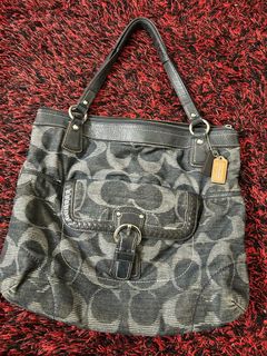(Category: ) located in . Submitted by sabahthriftluxury (Listing ID 1382011888, Image 1). Description: .