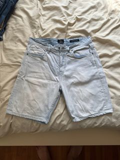 (Category: ) located in . Submitted by _barry_ (Listing ID 1381968368, Image 1). Description: .