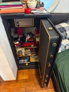 (Category: ) located in . Submitted by wilp92 (Listing ID 1381939747, Image 1). Description: .