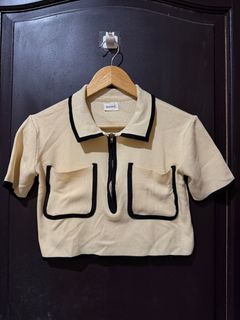 (Kategori: ) berada di . Dikirim oleh preloved.things21 (ID iklan 1382052402, Gambar 1). Deskripsi: .